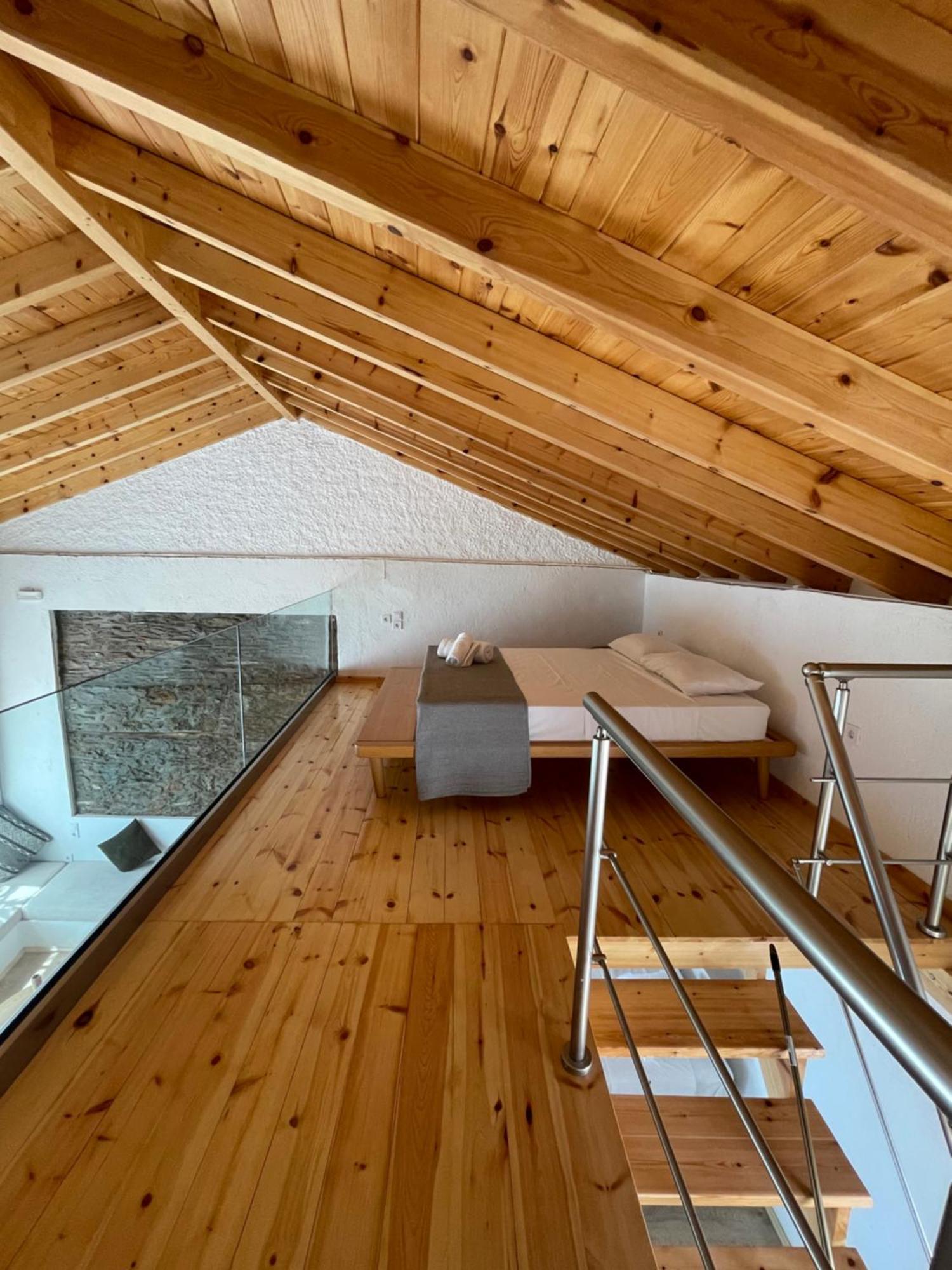 PlomariMichalelis Loft & Caveアパートメント エクステリア 写真